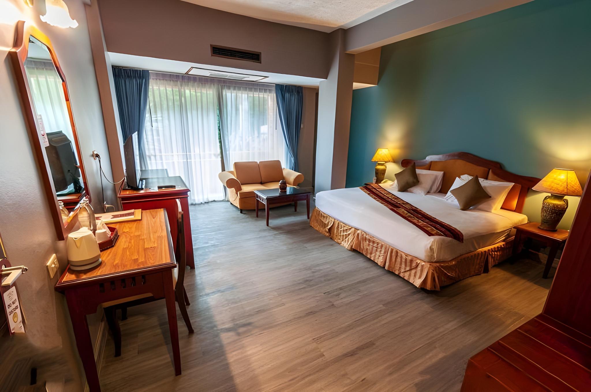 Boutique, Deluxe, Double or Twin Bed