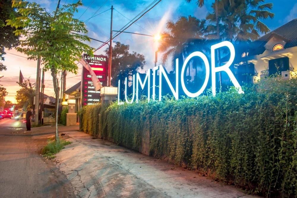 Luminor Hotel Jember (ex Panorama Hotel) 62/65