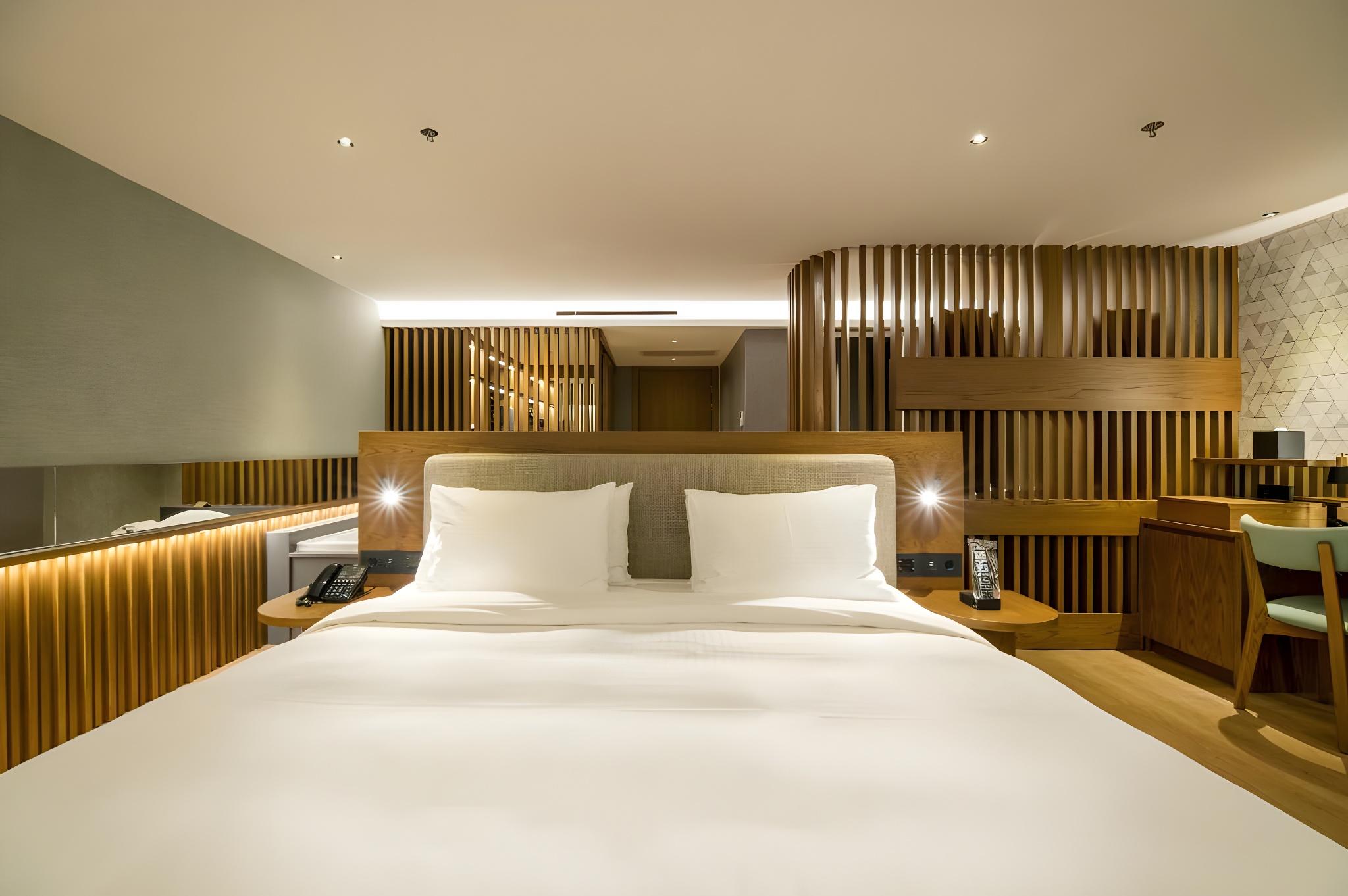 Dazzling, Junior Suite, Hot Tub