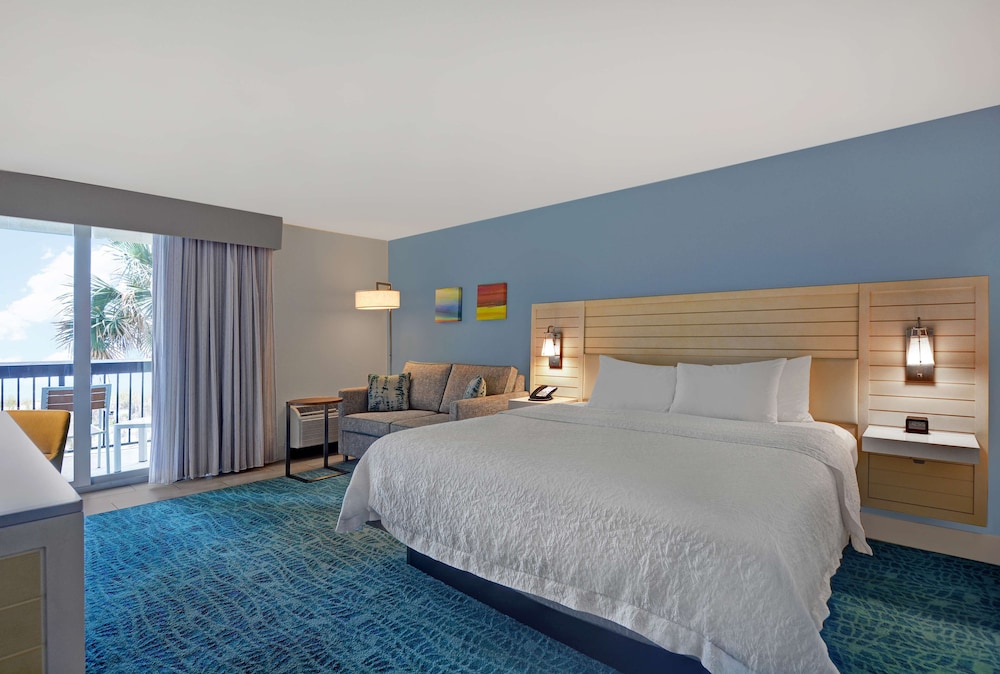 Hampton Inn Jacksonville Beach 26/57