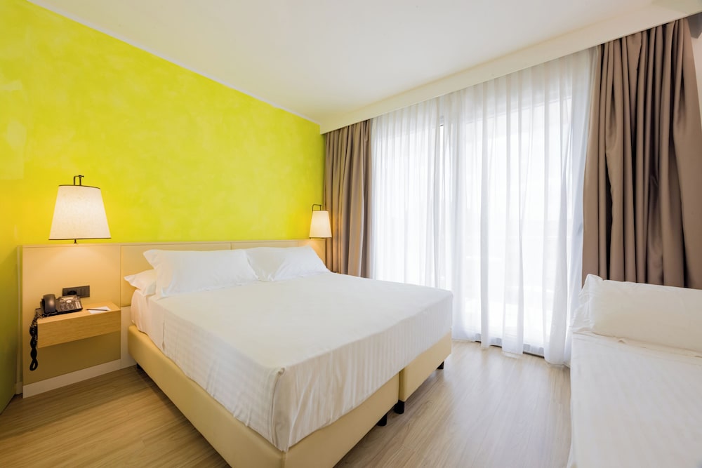 Hotel Viareggio 11/31