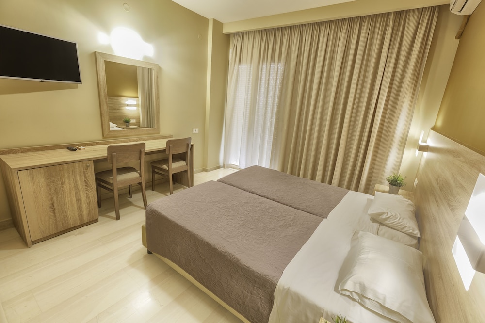 Sofia Hotel 13/43