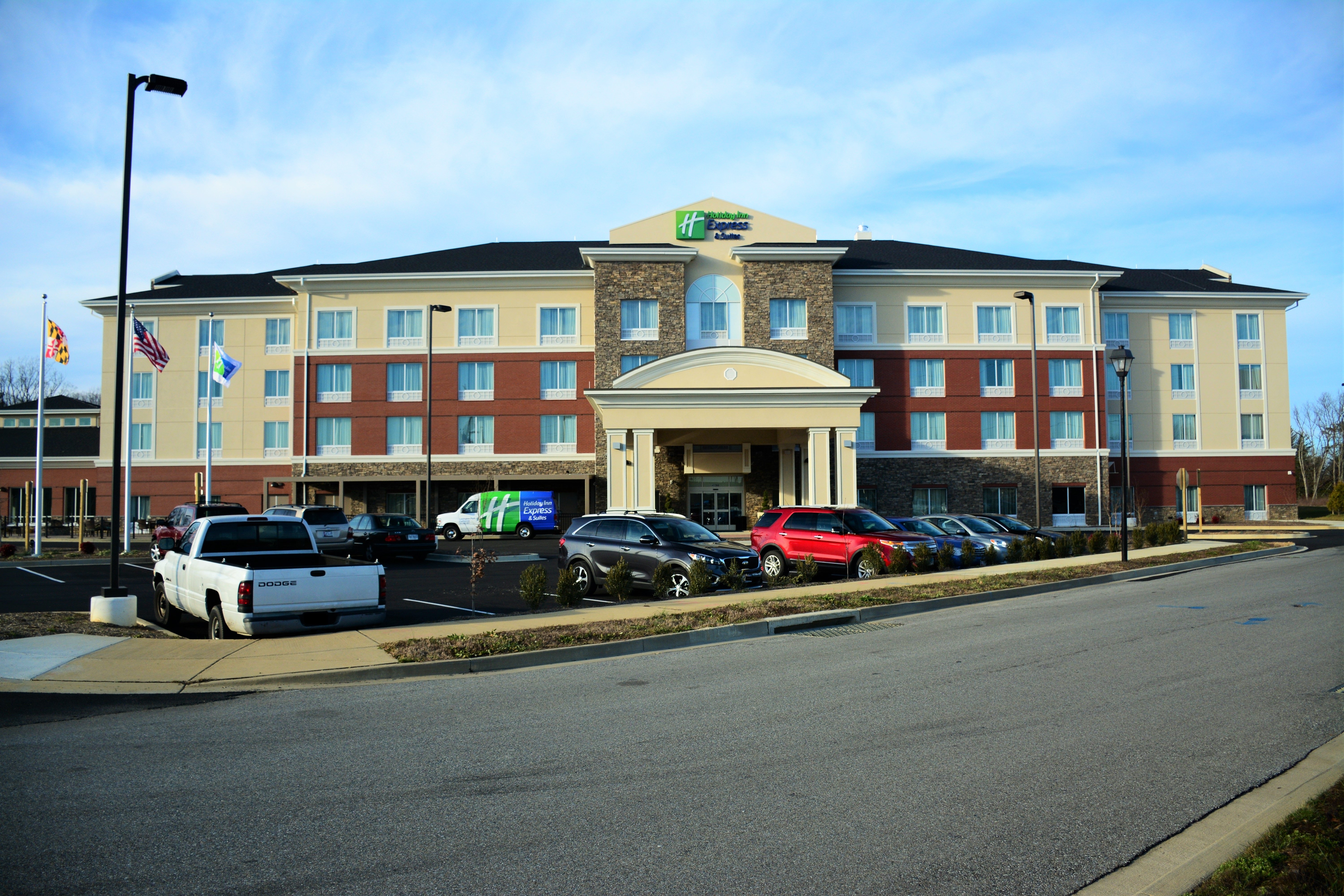 Holiday Inn Express Suites Lexington Park California 54/54