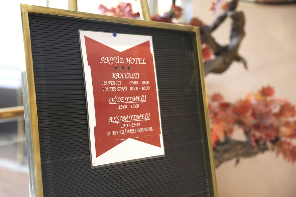 Hotel Akyuz 22/50