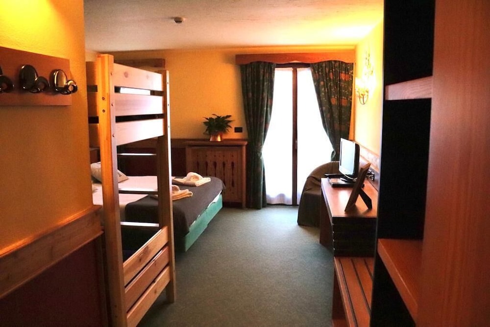 Hotel de Champoluc 25/50