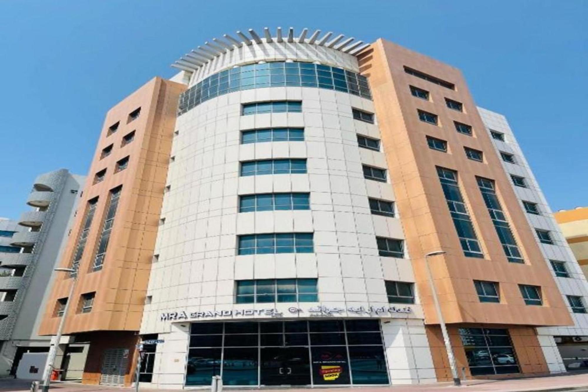 MRA Grand Hotel 4/33