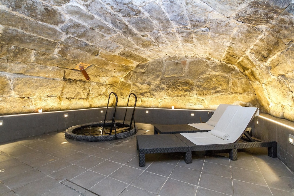 Hotell Jarvsobaden 22/50