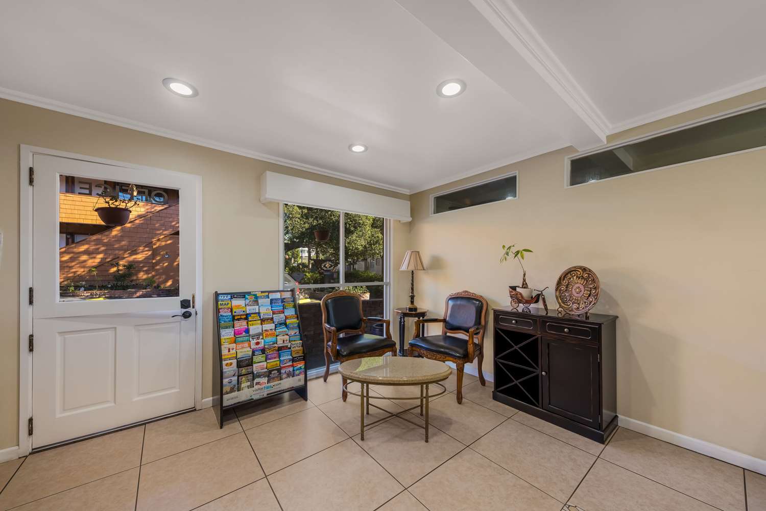 Clarion Collection Carmel Oaks Inn 21/28