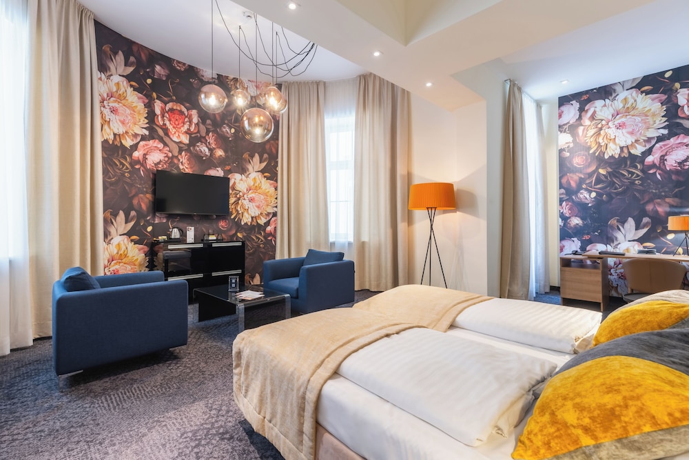 Junior Suite, Studio, King Bed، Hilight Suites Hotel 6/8