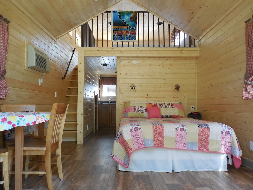 Snake River Park KOA and Cabin Village 35/63