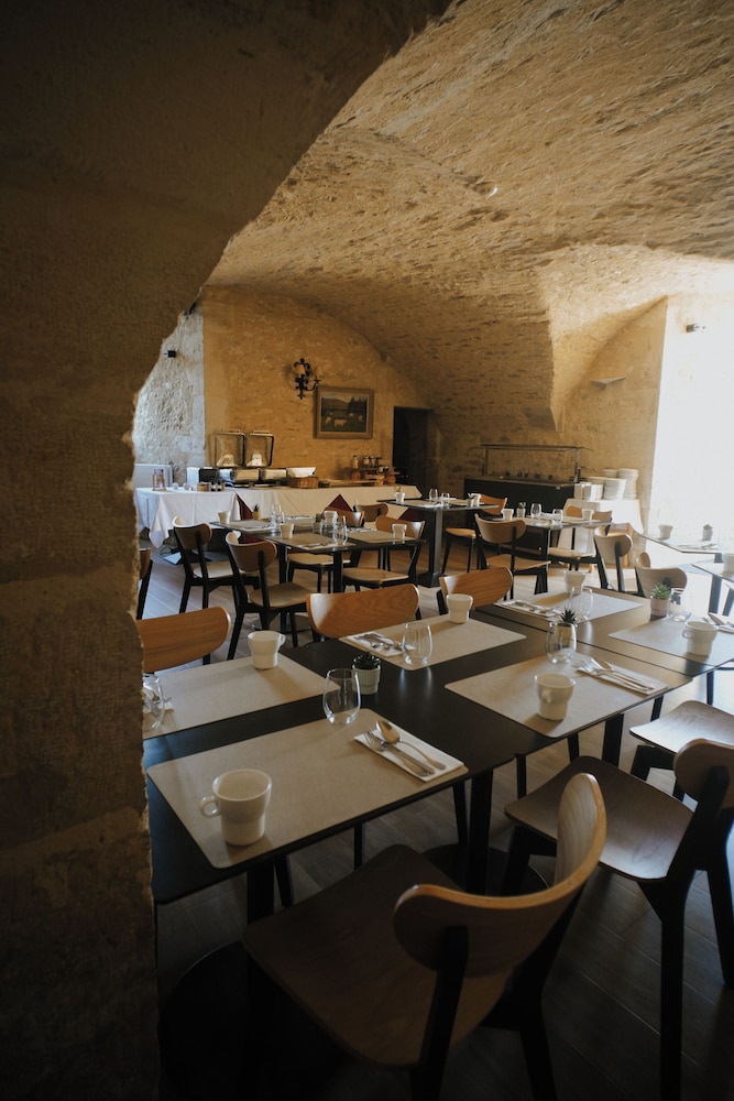 HOTEL GOLF CHATEAU DE CHAILLY 32/49
