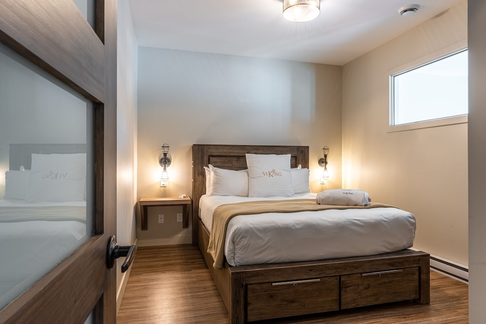 Le Viking Resort & Marina 11/50
