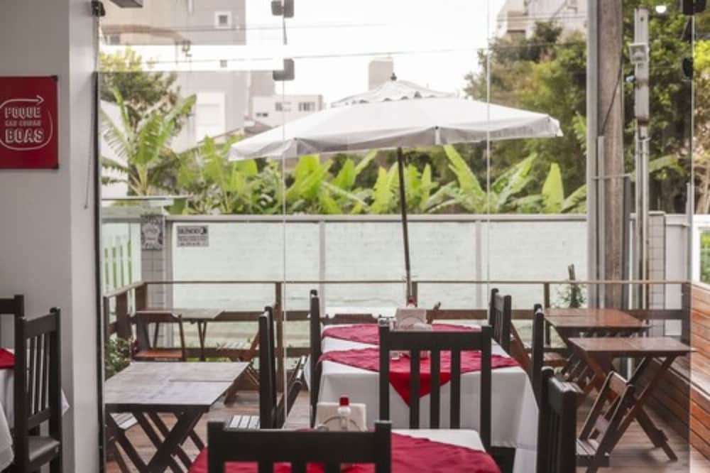 Flat Amsterdam 33/48