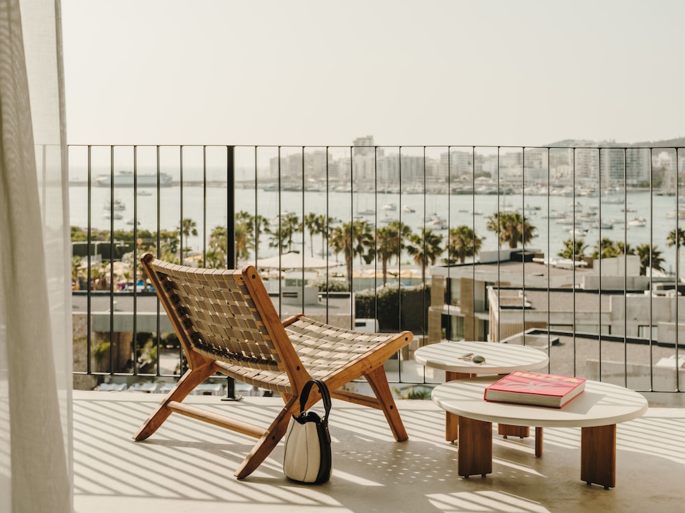 Bonito Ibiza by NCALMA Hotels 74/93