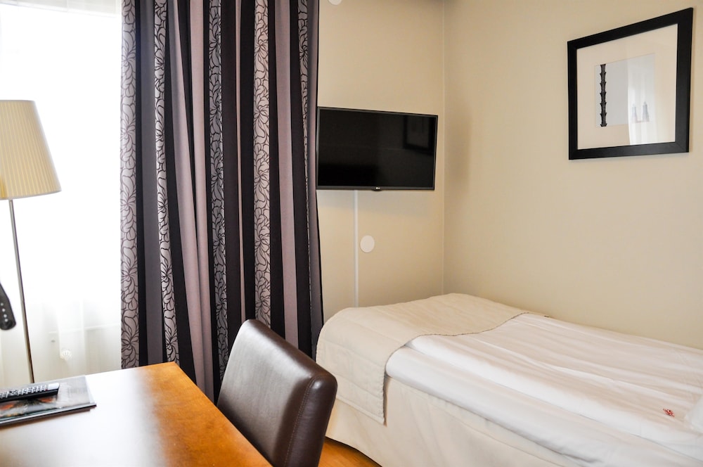 Best Western Plaza Hotel 9/65
