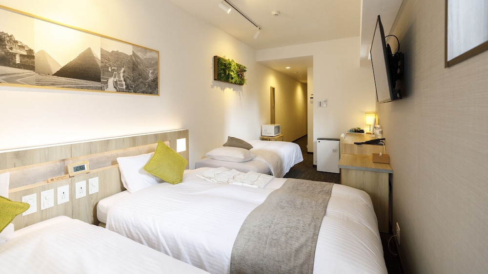 RESIDENTIAL, TWIN BEDS, ANNEX