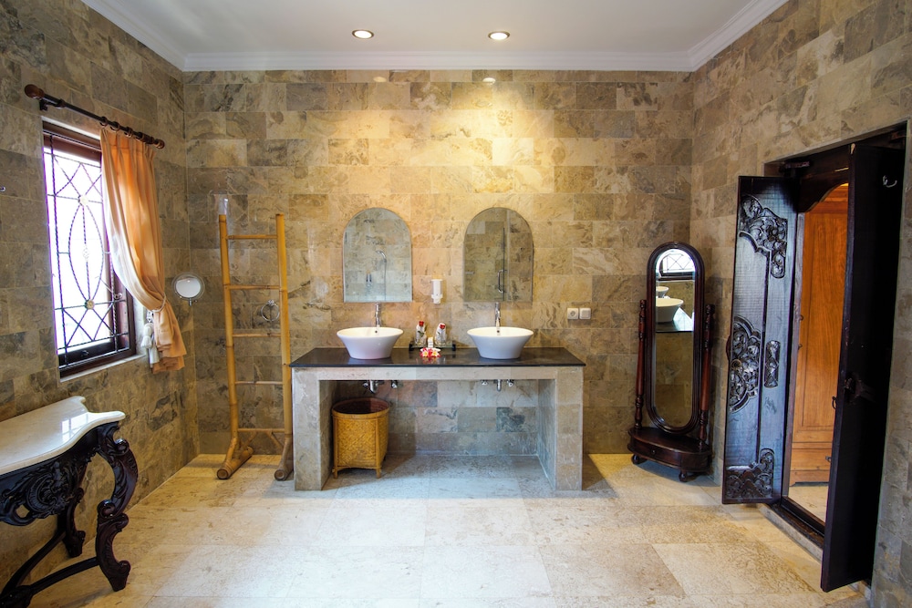 Balam Bali Villa 6/67