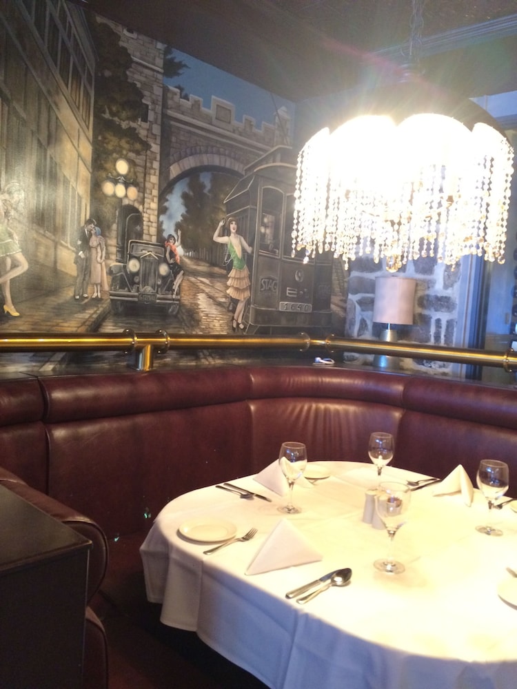 Auberge du Tresor 24/37