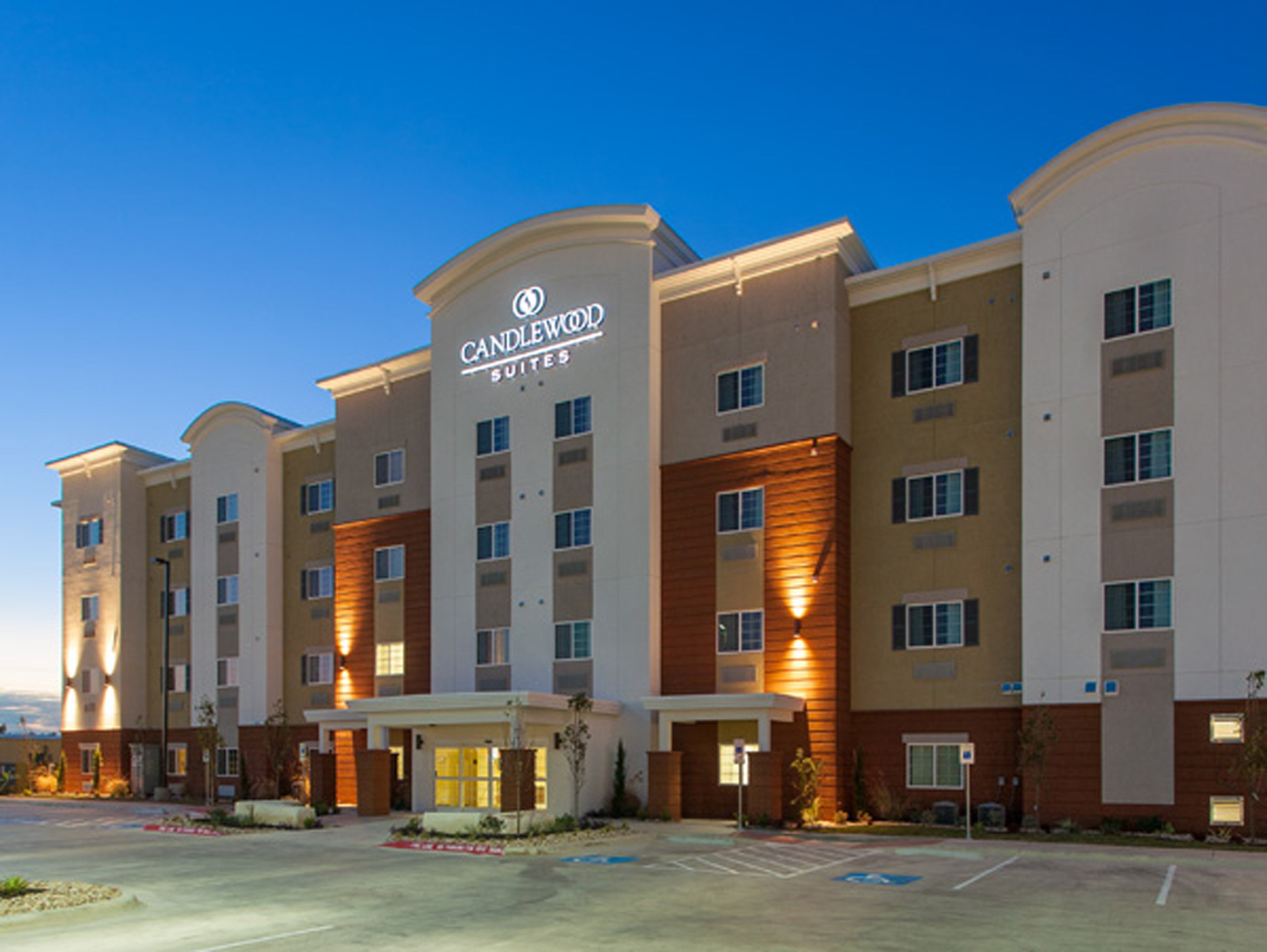 CANDLEWOOD SUITES SAN MARCOS 7/71