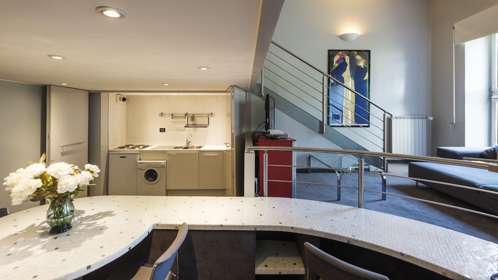 Residence Sacchi 57/80