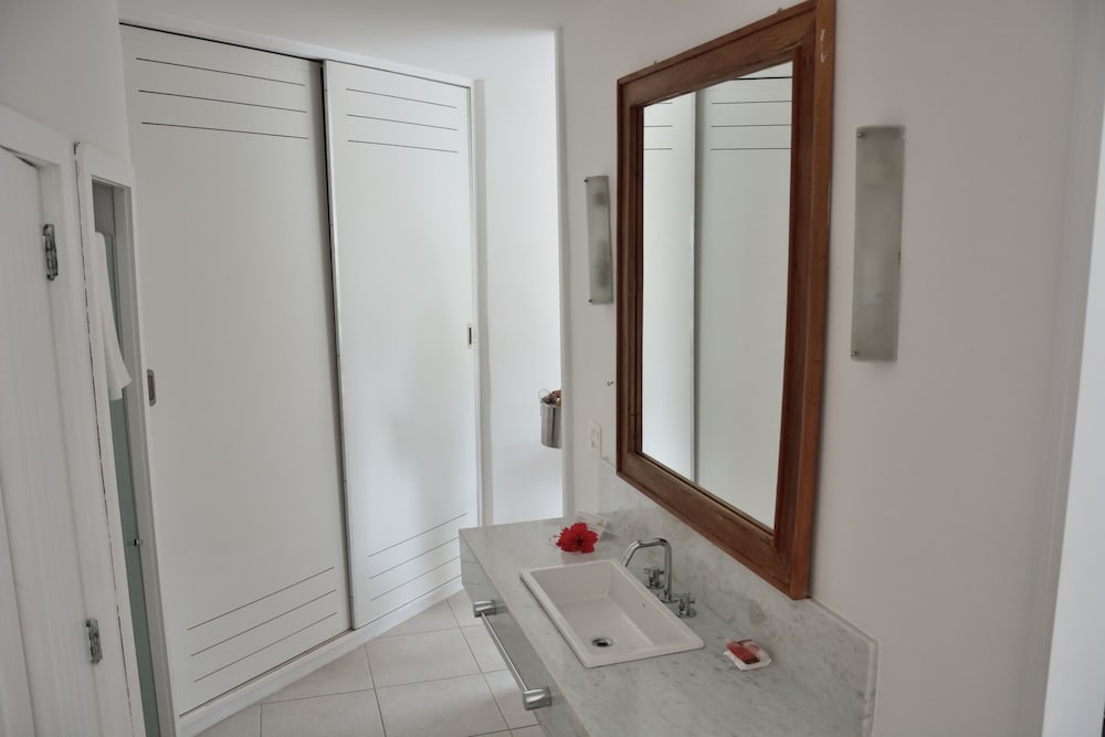 BUZIOS ESPIRITUALIDADE RESORT CARAVELAS 31/74