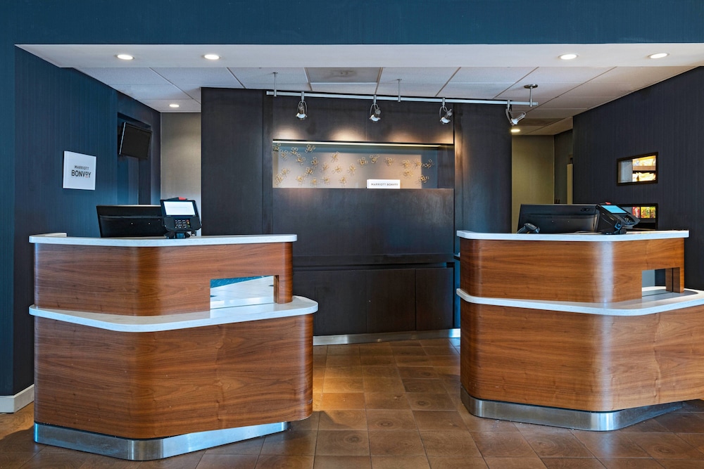 Lobby at Courtyard by Marriott Medical Center San Antonio, SAN ANTONIO - TX