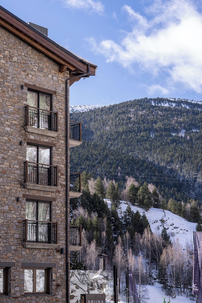 Serras Andorra 10/76