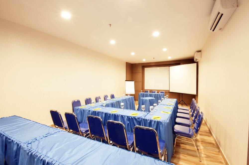 Genio Hotel Manado 44/50