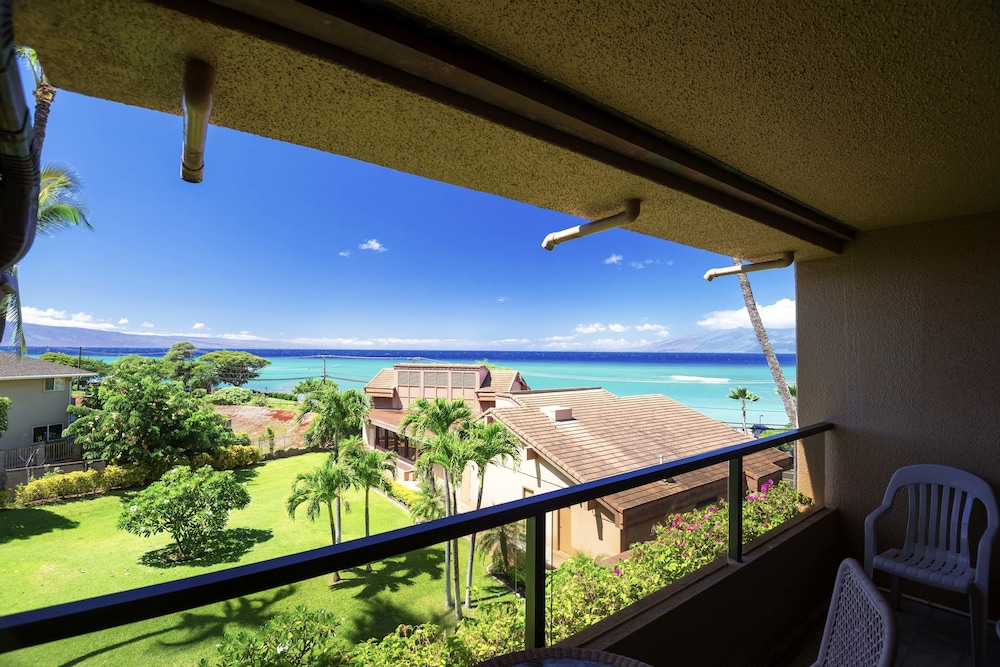 Kahana Villa 54/72