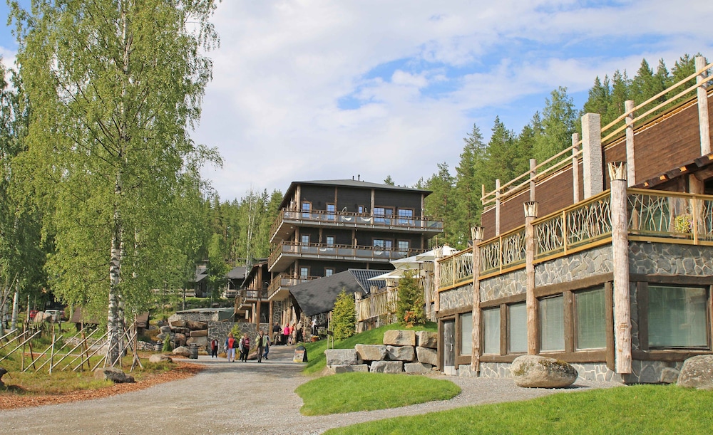 Hotel and Spa Resort Jarvisydan 5/70