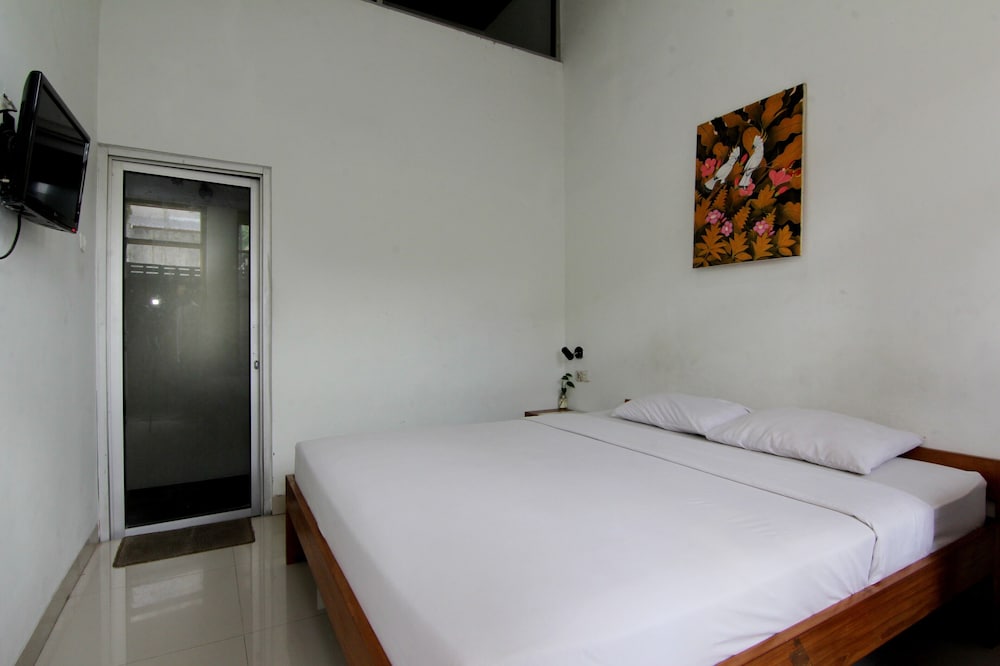The Nest Hotel by ZUZU 9/23