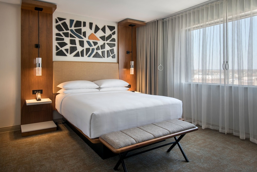 Marriott Springfield Downtown 24/61