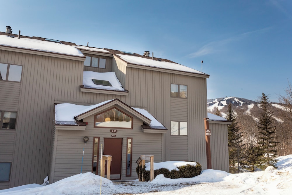 Mount Snow Lodging 4/50