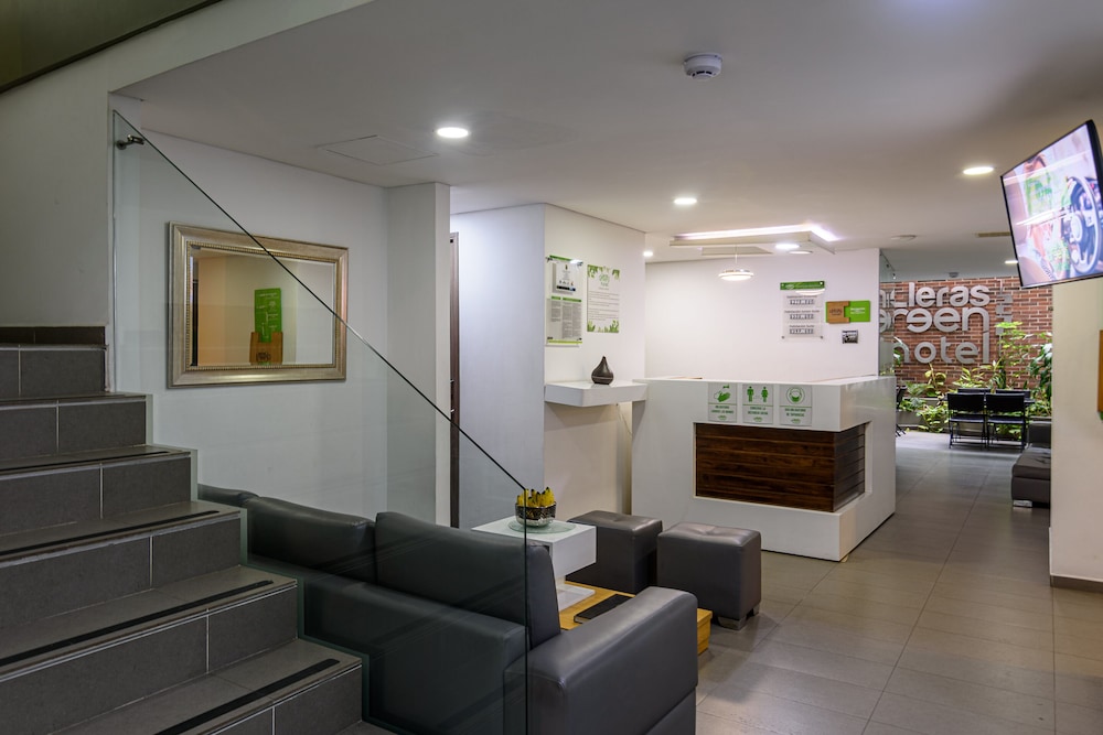 LLERAS GREEN HOTEL 47/71