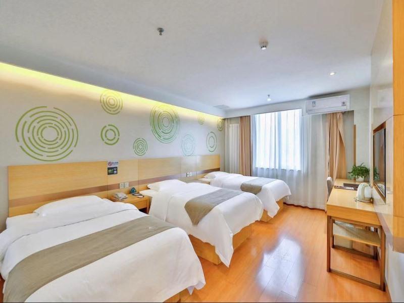GUEST ROOM, TRIPLE