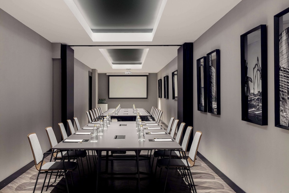 Radisson Collection Bilbao 68/74