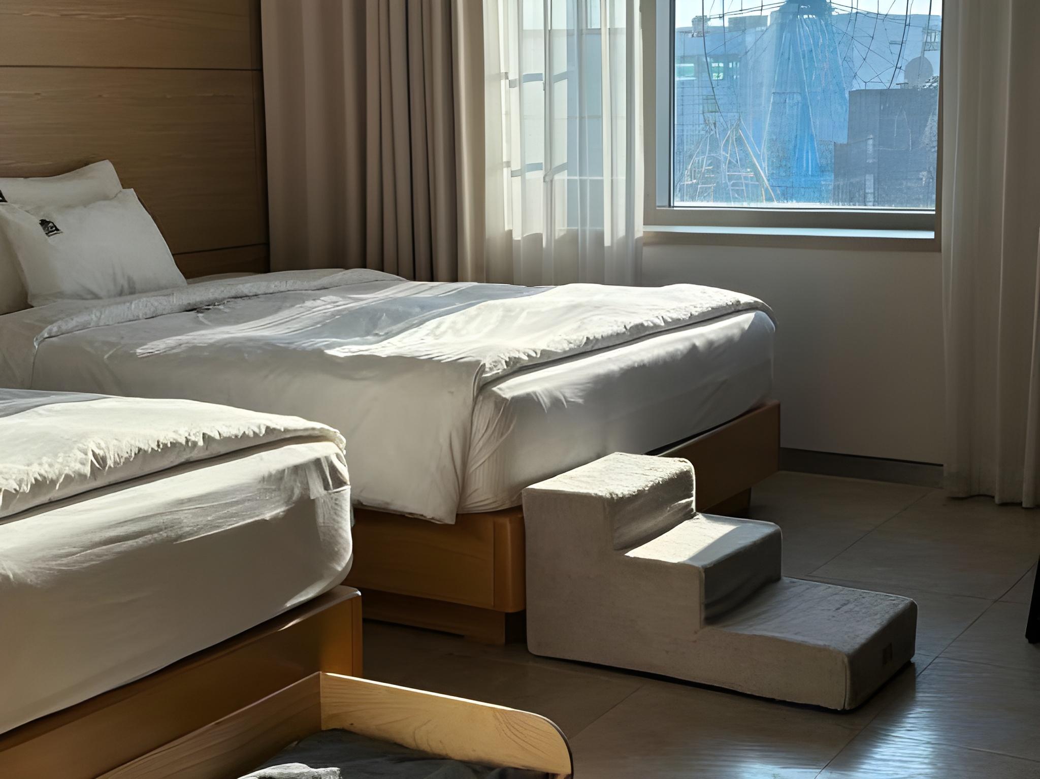 Bliss, Standard, Twin Beds, 1 Double and 1 Single Bed, Ocean View, Pet Friendly، Benikea The Bliss Hotel 2/2