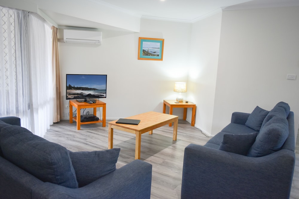 BEACHES HOLIDAY RESORT 14/35