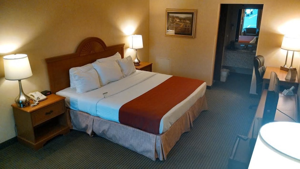 Rodeway Inn Lynchburg, VA 9/26