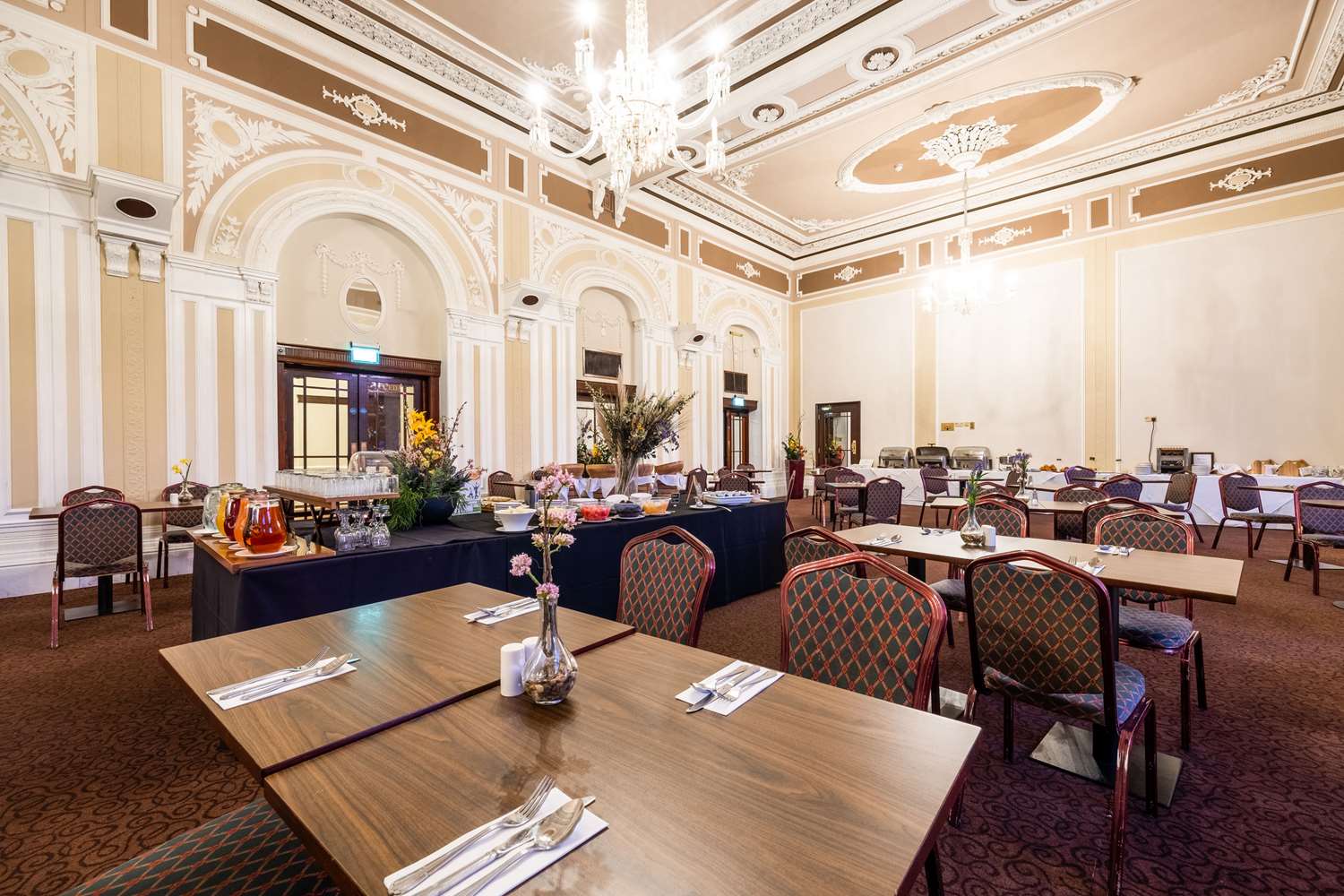 Cedar Court Hotel Harrogate 47/59