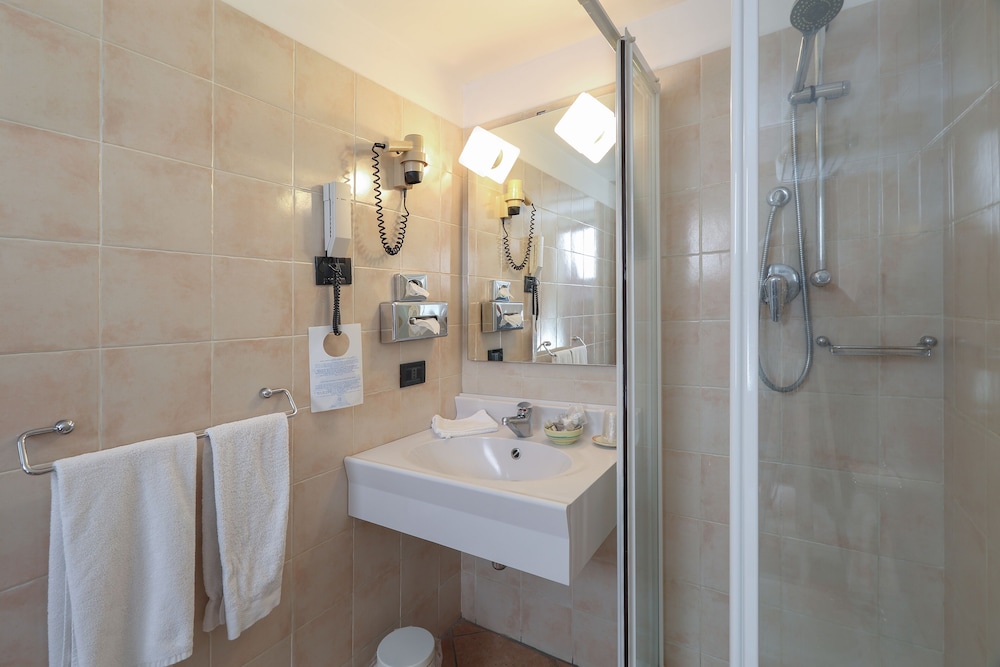 Villa Sonia Hotel 85/86