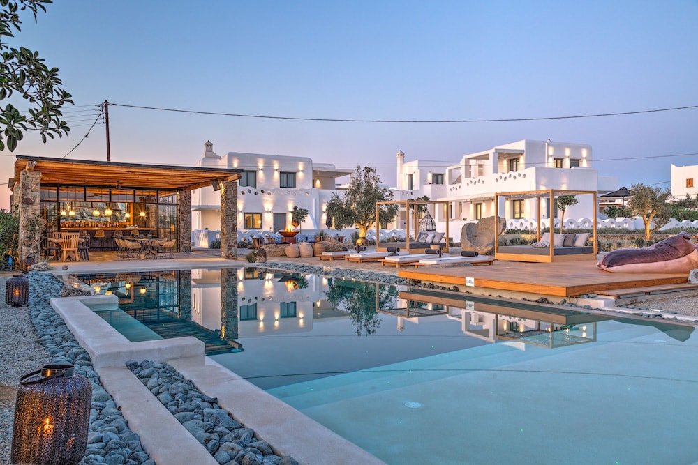 Portes Mykonos Suites And Villas 73/77
