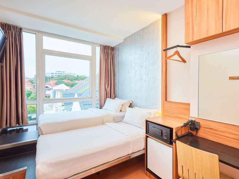 Ibis Budget Singapore West Coast 32/63