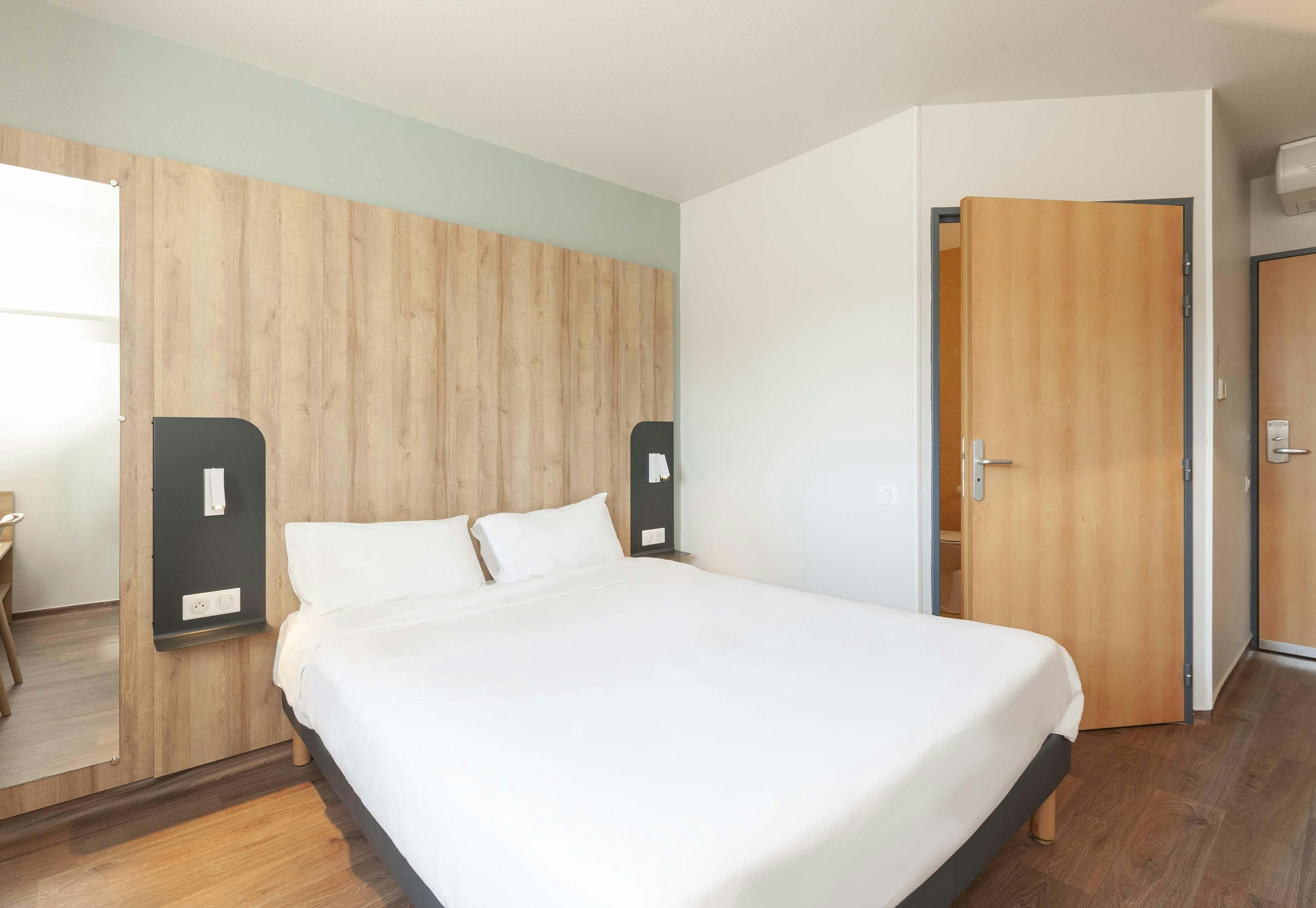 B&B HOTEL Pau Lescar 8/27