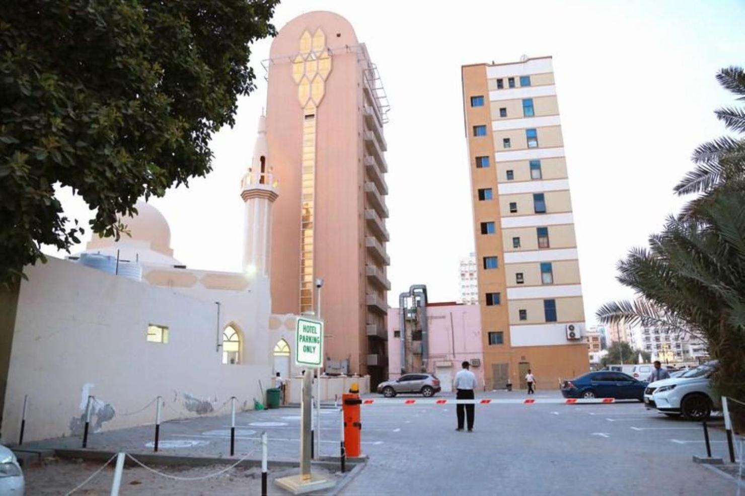 Al Sharq Hotel 31/36
