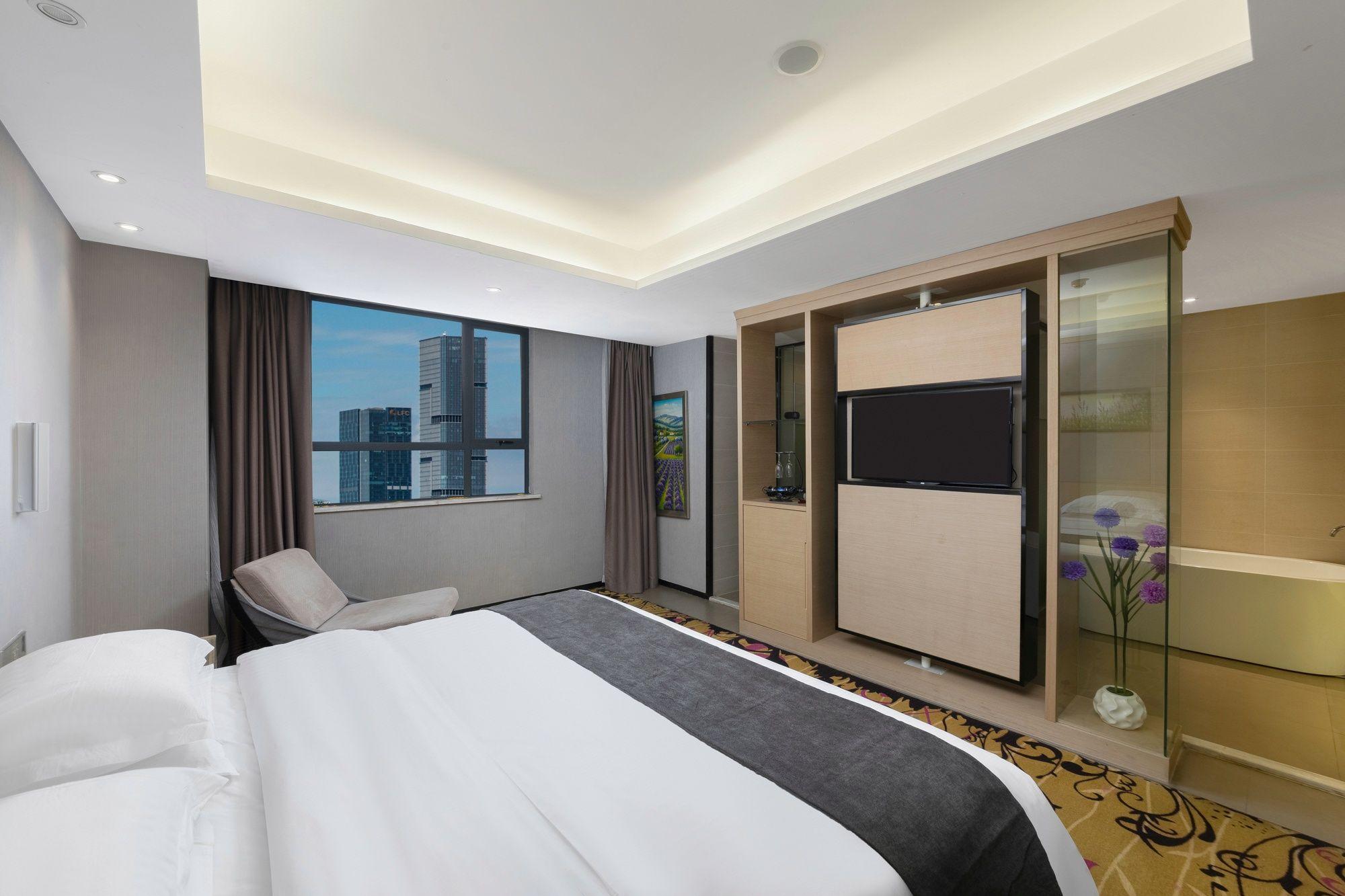 Lavande Hotel (Changsha High-speed Railway Station Shumuling) 16/41