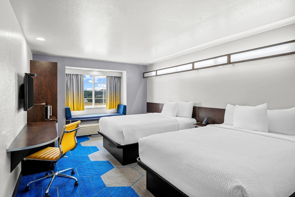 Microtel Inn & Suites by Wyndham Searcy 17/50