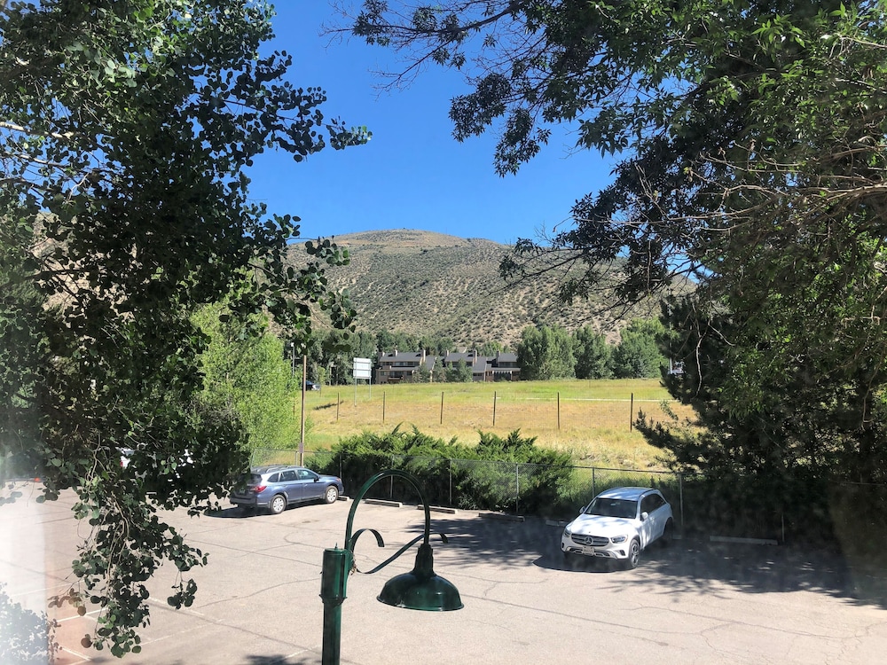 Comfort Inn Near Vail Beaver Creek 9/39