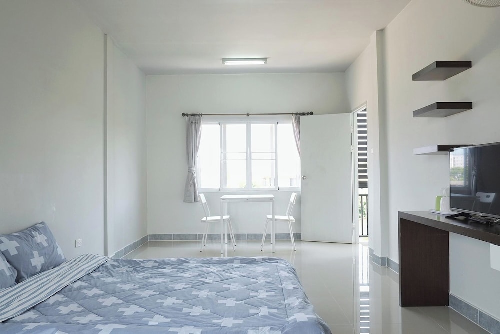 TF Apartment 12/24