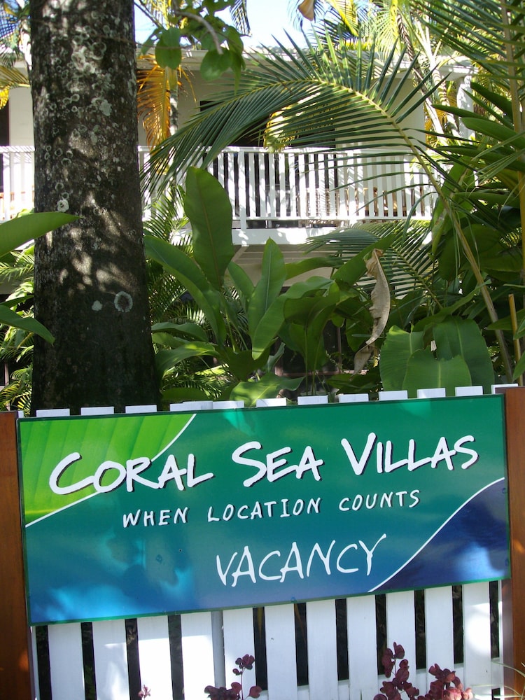 CORAL SEA VILLAS 29/34